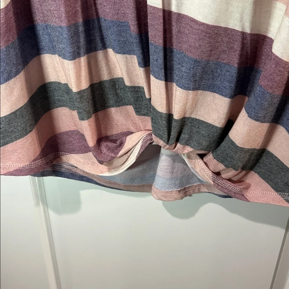 Striped Knot-Hem Relaxed Fit Top - Pink Multi - Picture 3 of 5